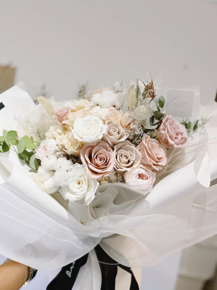 薄紗系藝術花束，定義溫柔高級感
