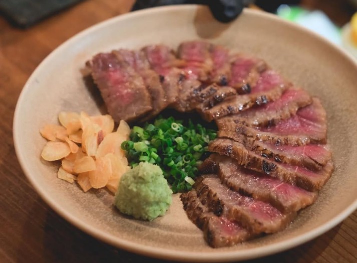 酒粕味噌燒和牛tataki