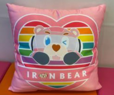 Iron Bear
Cushion