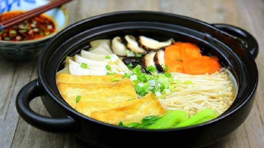 蘑菇蔬菜素砂鍋