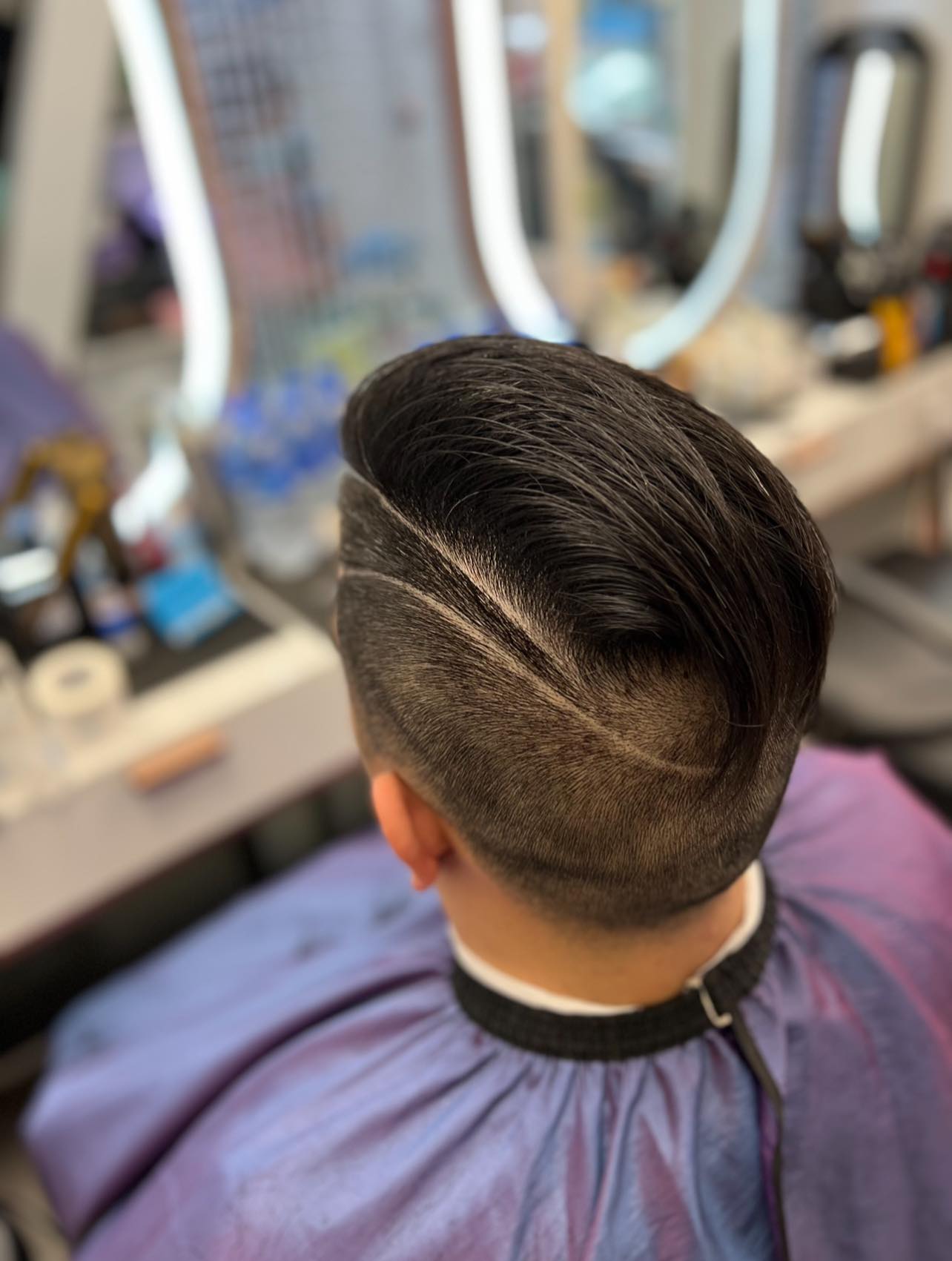 俐落漸層雕刻，定義後腦勺的時尚宣言