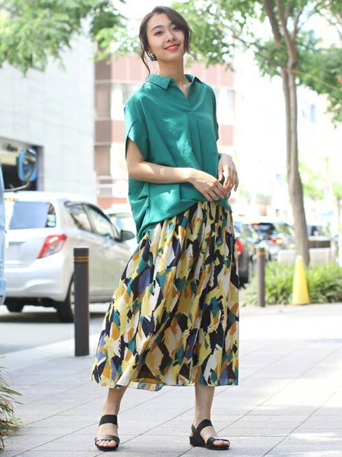 大人風上衣×裙子穿搭