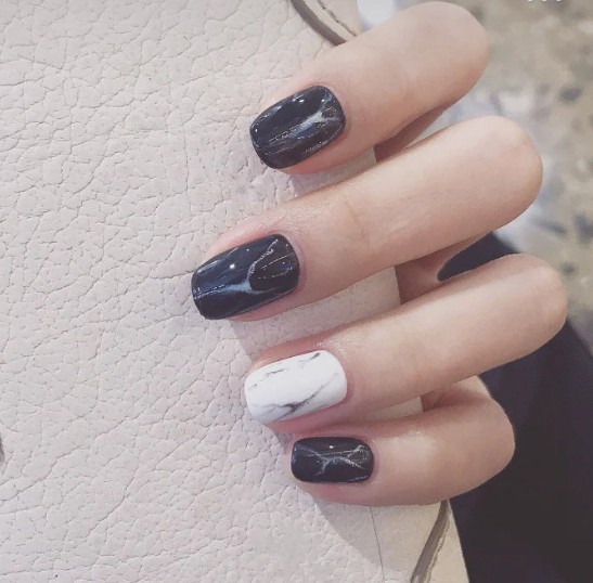大理石紋美甲