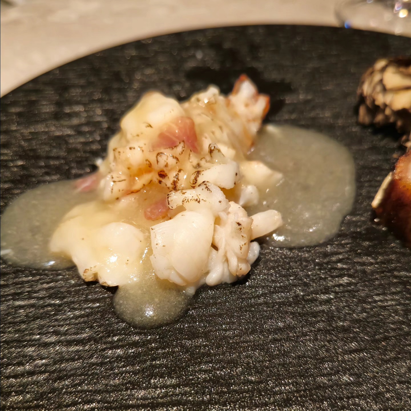 焦香海珍佐松露酱