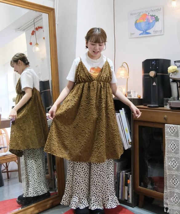 堤花小V領中長layer