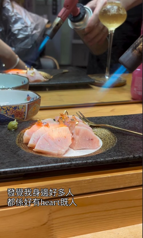 專業髮型師 加 居酒屋料理師