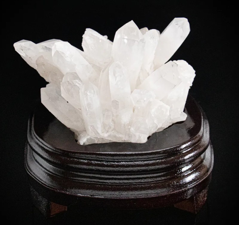 白水晶簇 692g 祥瑞和順